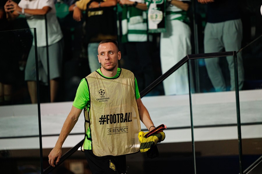 Bomba iernii! Joacă mâine în Champions League, apoi aterizează în România pentru a semna cu o echipă cu pretenţii din SuperLiga