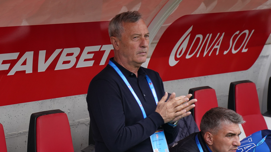 Pleacă sau rămâne la UTA Arad? Mircea Rednic a făcut anunţul mult aşteptat