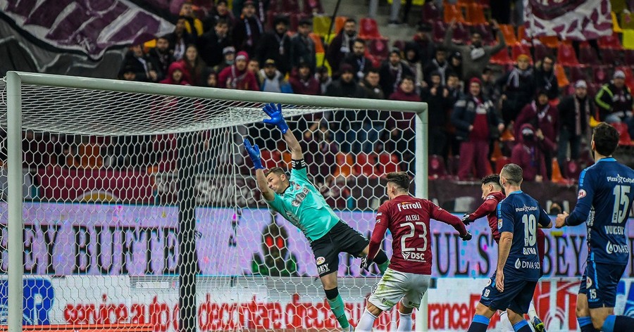 LIVE VIDEO | Rapid - UTA 1-1! ”Alb-vişiniii” au obţinut eroic un punct cu om în minus din minutul 39