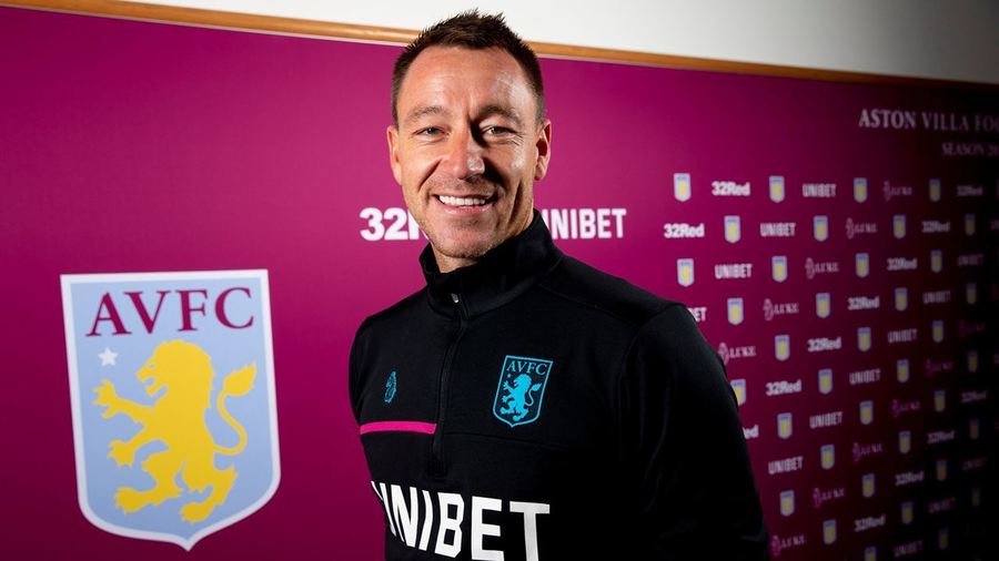 Terry, aproape de a deveni principal la o grupare din Anglia