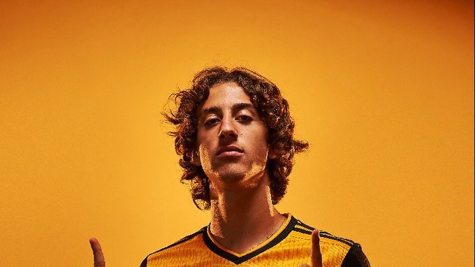 Wolves şi-a bătut recordul de transferuri: un puşti de 18 ani, cumpărat cu 40 de milioane de euro