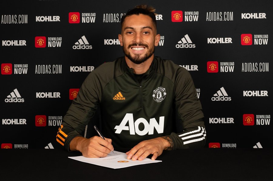 Mutare pentru liniştea fanilor! Omul cu opt trofee adus de United la o zi după ruşinea istorică primită de la Mourinho