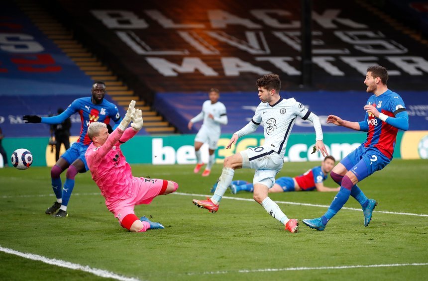 Chelsea are şanse mari la un loc de Champions League, după un succes clar cu Crystal Palace