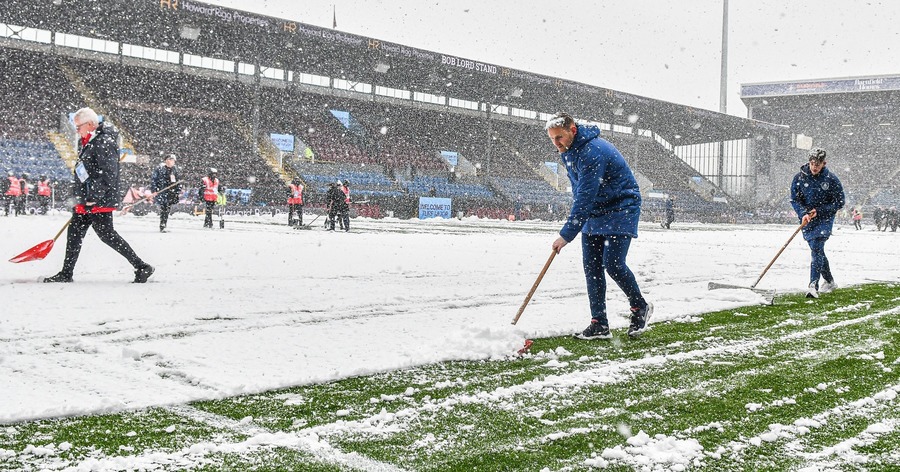 Meciul Burnley – Tottenham a fost amânat din cauza zăpezii
