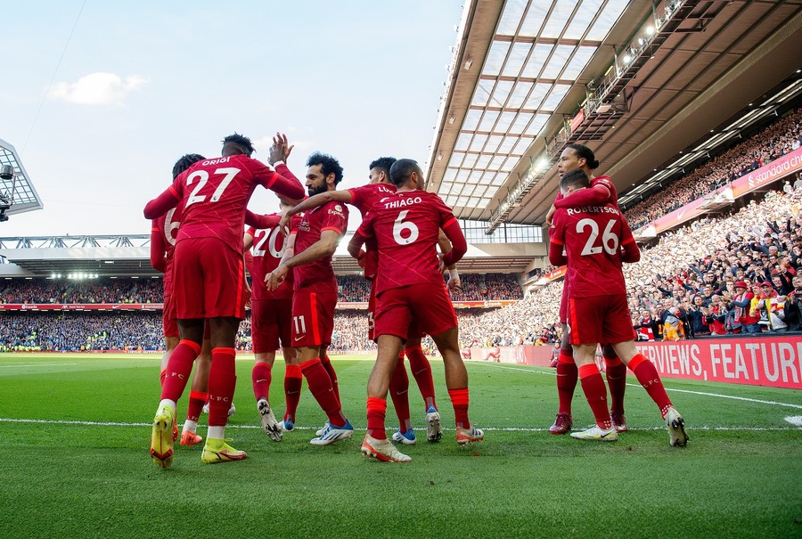 Liverpool ar putea încheia cel mai mare contract de sponsorizare din istoria fotbalului