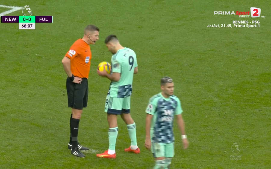 VIDEO | Penalty-ul lui Mitrovic face deja înconjurul lumii! Sârbul s-a făcut de râs într-un mod care se întâmplă foarte rar