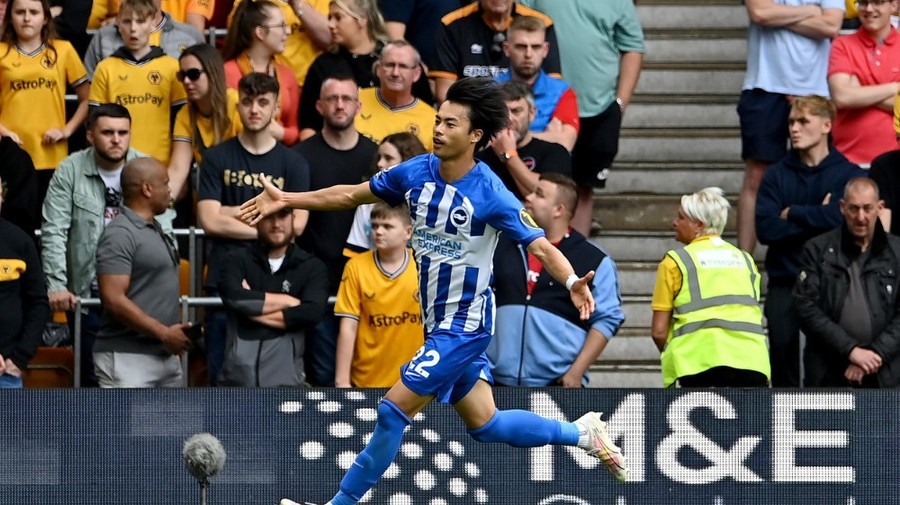 VIDEO ǀ Mitoma, golul etapei în Premier League. A trecut de tot ce i-a ieşit în cale, iar comentatorul a avut o reacţie spectaculoasă