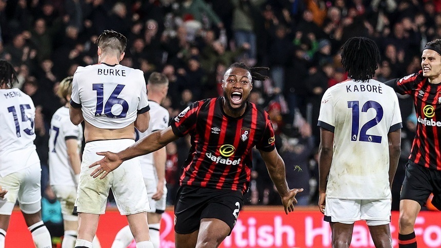 VIDEO | Bournemouth - Luton 4-3. ”Cireşele” bifează o performanţă ce nu a mai fost atinsă din 2003