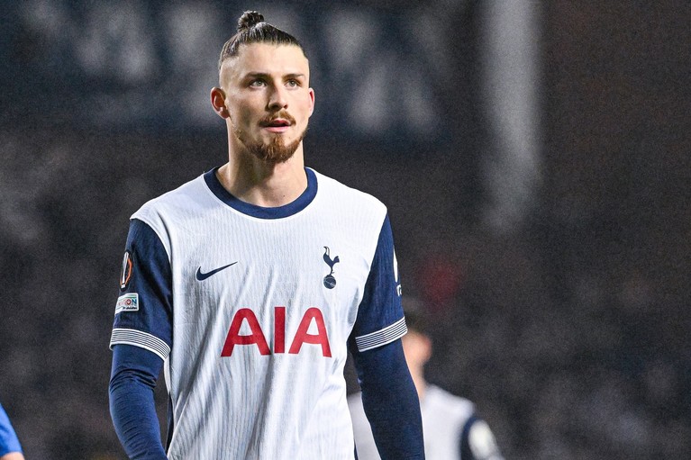 E gata! Englezii au făcut anunţul despre Drăguşin

