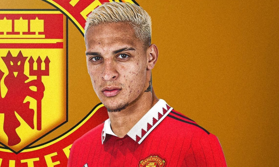 Manchester United a ajuns la o înţelegere cu Ajax pentru transferul brazilianului Antony