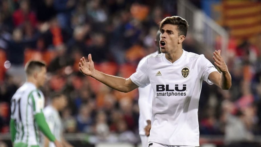 Barcelona îl vrea pe Gabriel Paulista de la Valencia. Oferă 20 de milioane de euro 