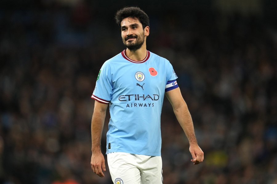 Răsturnare de situaţie în cazul lui Gundogan. Echipa cu care negociază jucătorul dorit de Barcelona 