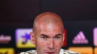 Situaţie complicată în vestiarul Realului. Zidane, în centrul atenţiei 