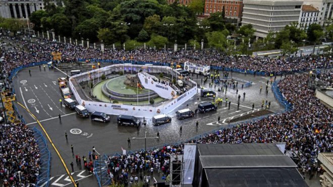 Real Madrid, mesaj pentru fani înainte de meciul care poate decide titul în LaLiga. Fără "fiesta" în Piaţa Cibeles