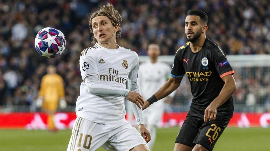Real Madrid îl vrea pe Riyad Mahrez! Transferul algerianului depinde însă de o plecare de pe Santiago Bernabeu