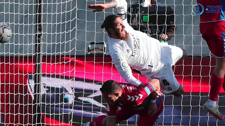 Sergio Ramos s-a răstit la adresa arbitrului, după ce nu i-a acordat un penalty, la meciul cu Elche