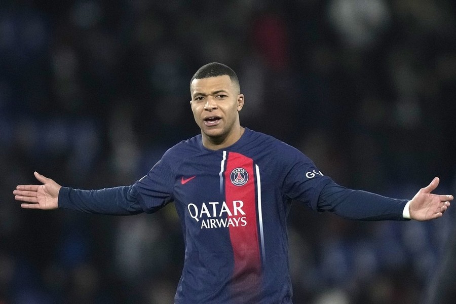 Ce îi pregăteşte Real Madrid lui Kylian Mbappe! „Los Blancos” sunt siguri că vor avea 80.000 de fani în tribune