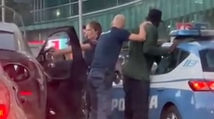 VIDEO | Francezul Bakayoko, percheziţionat de poliţişti înarmaţi la Milano. Gafă incredibilă a autorităţior italiene 
