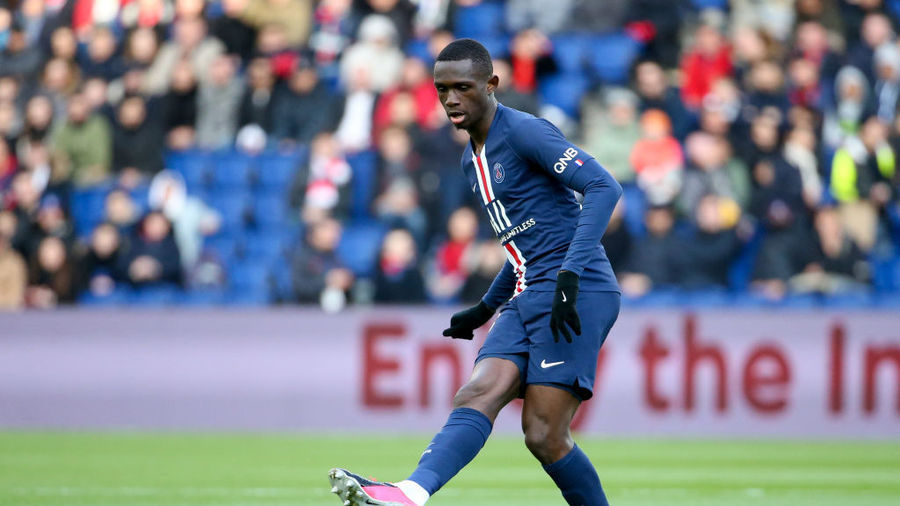 PSG are putea ceda un tânăr fotbalist la o rivală din Ligue 1