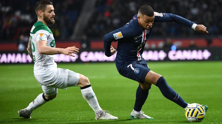 Saint Etienne - PSG, 1-1. Semieşec la debut pentru Mauricio Pochettino şi Lyon se desprinde la trei puncte de parizieni