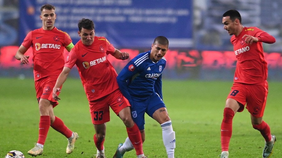 ”Mi-ar plăcea să joc şi la o altă echipă din România”. Declaraţie surpinzătoare a vedetei lui FCU Craiova 