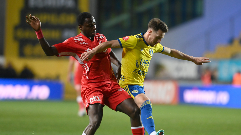 //i0.1616.ro/media/581/3142/39486/21059153/2/petrolul-ploiesti-uta-arad-superliga-superbet-17-03-2023-1.jpg