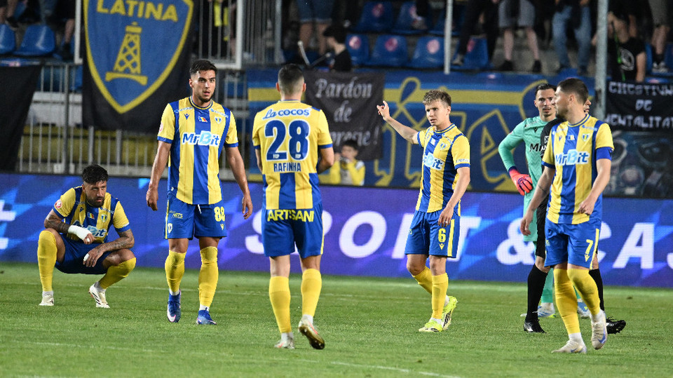 //i0.1616.ro/media/581/3142/39486/22476954/1/petrolul-ploiesti-otelul-galati-play-out-superliga-superbet-18-05-2026-3.jpg