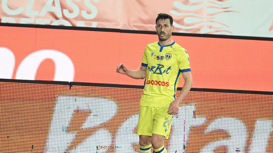 //i0.1616.ro/media/581/3142/39486/22479972/1/petrolul-ploiesti-fc-botosani-superliga-superbet-27-01-2025.jpg