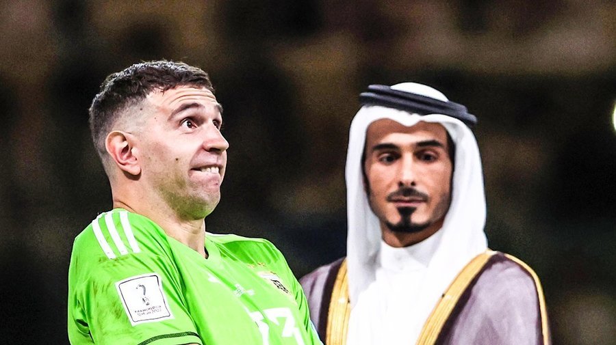 Portarul Argentinei a explicat gestul obscen de la finalul meciului cu Franţa: "Aroganţele astea nu merg cu mine!"