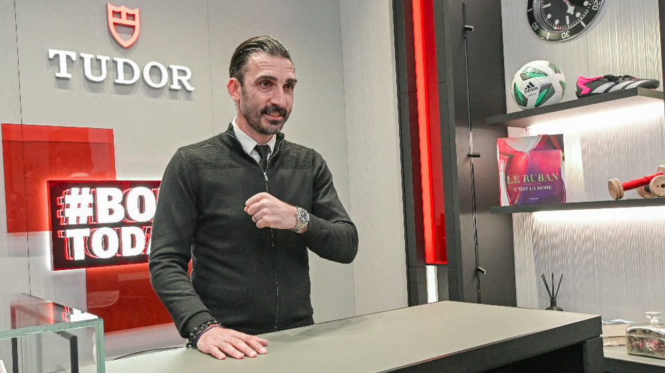 //i0.1616.ro/media/581/3142/40167/22508642/1/inmanarea-ceasurilor-exclusiviste-personalizate-pentru-campionii-romaniei-28-04-2026.jpg