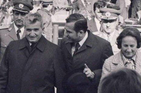 //i0.1616.ro/media/581/3142/40170/22120335/3/iliescu-ceausescu-4.jpg