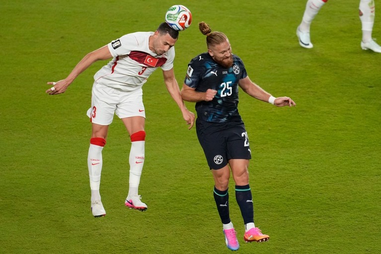 Turcia - Paraguay 0-1. Mondial de coşmar pentru starurile ”Semilunei”