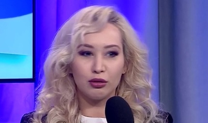 Xonia ne cântă şi ne încântă la Hai cu Fetele