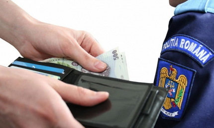 Poliţia din România, vicecampioană europeană la şpagă