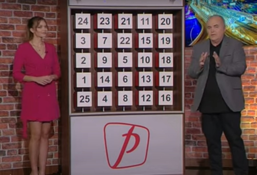 Primul participant la concursul "Cu mânuţele astea două". Ce premiu a câştigat