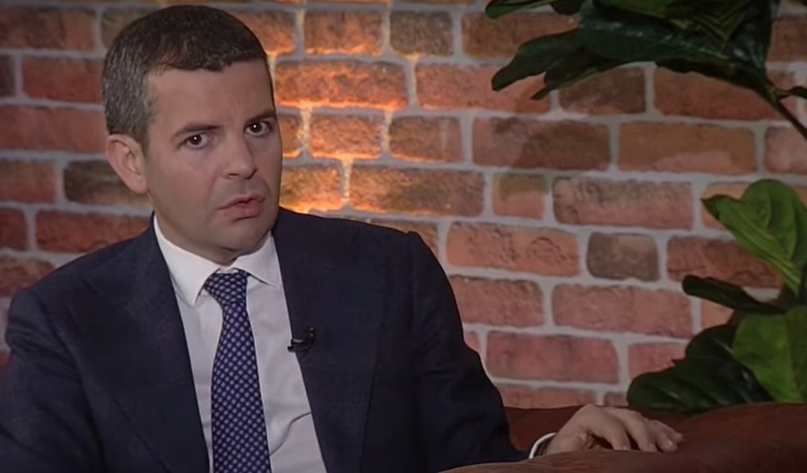 Florin Călinescu şi Daniel Constantin, despre hormonii de creştere din pui