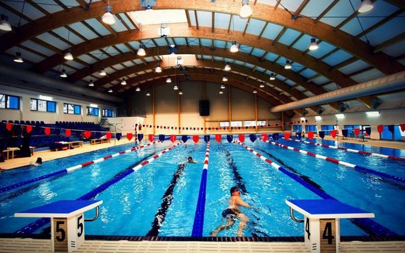 Bazinele de înot, investiţii de succes