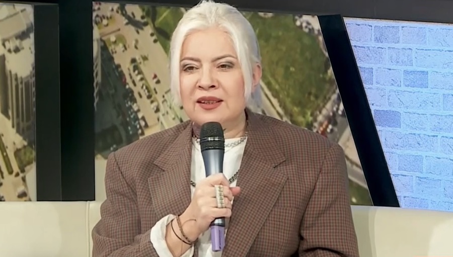 VIDEO Exclusiv VIP: Catinca Roman, atac la Petre Roman!