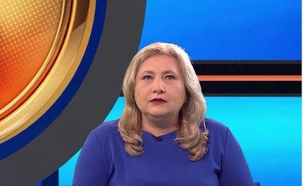 Astăzi, la 50/50, intră în scenă o femeie plină de energie, cu zâmbet molipsitor şi o minte ascuţită – Violeta Popescu, din Piteşti!