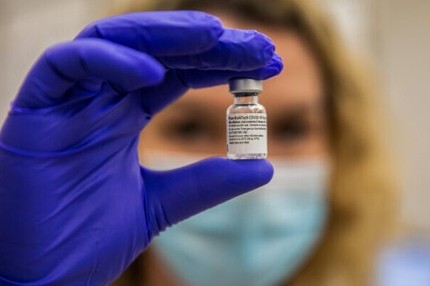 Primele date ale unor studii din Israel arată că prima doză de vaccin Pfizer/BioNTech a redus rata infecţiilor cu 50%, la 14 zile de la vaccinare.