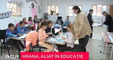 VIDEO. Educaţie pe stomacul gol. Mâncarea primită la şcoală este singura masă dintr-o zi pentru 20% dintre copii