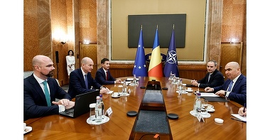 Premierul s-a întâlnit cu reprezentanţii Standard & Poor's. Măsurile aflate în pregătire la Guvern, pe agenda discuţiilor