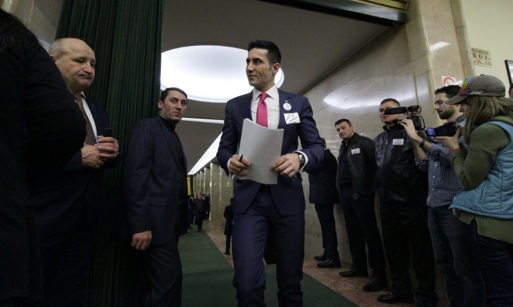 Claudiu Manda are șanse să devină secretar general al PSD. Cine candidează pentru vicepreședinte?