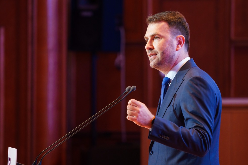 Cătălin Drulă spune că nu s-ar retrage în favoarea lui Ciprian Ciucu, în competiţia pentru Primăria Capitalei: „Credem în proiectul nostru, mergem cu încredere”