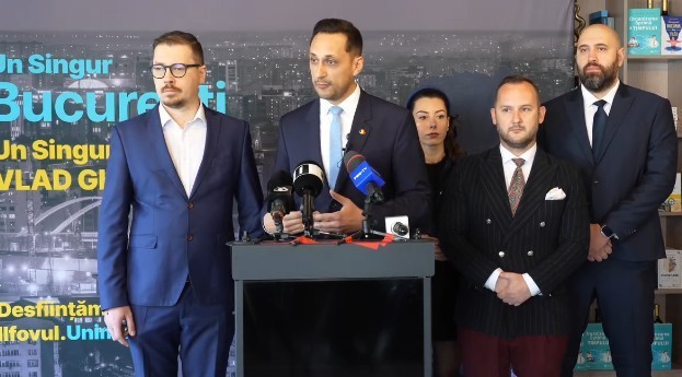 Fostul europarlamentar Vlad Gheorghe şi-a anunţat candidatura la Primăria Capitalei: Voi organiza referendum pentru desfiinţarea sectoarelor