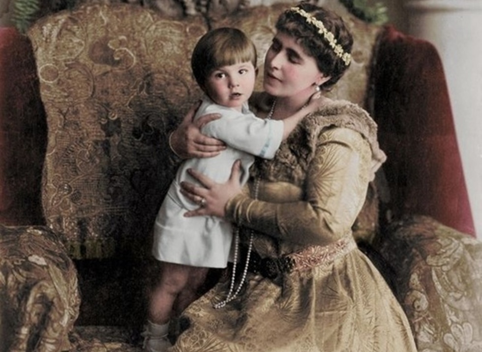 Camera Deputaţilor a votat pentru instituirea datei de 29 octombrie ca 'Ziua Reginei Maria'