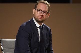 Fritz, întrebat dacă după înfrângerea lui Drulă ar trebui schimbată conducerea USR: Adică eu? Nu...