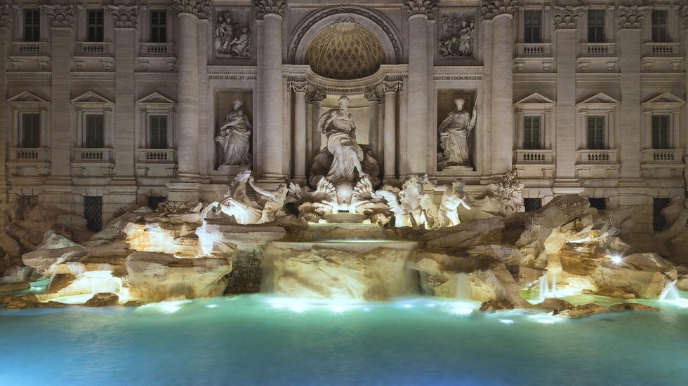 Taxă de acces la Fontana di Trevi. Cât plătesc, de azi, turiştii pentru a vizita celebrul monument?