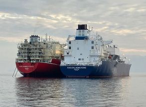 POLITICO: Tensiunile dintre SUA şi UE au speriat potenţialii cumpărători de GNL american care urma să ajungă şi în România