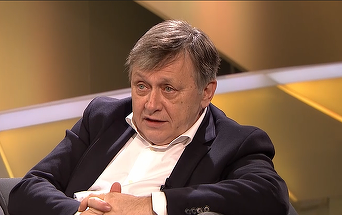 Crin Antonescu: Consider liderul userismului în acest moment pe domnul Bolojan